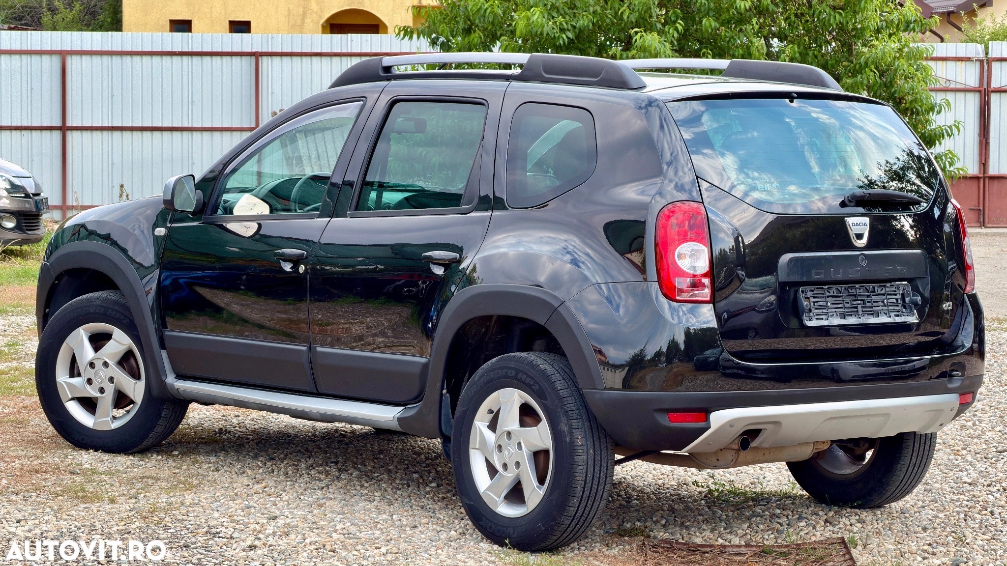 Dacia Duster 4x4 Prestige - poza 4