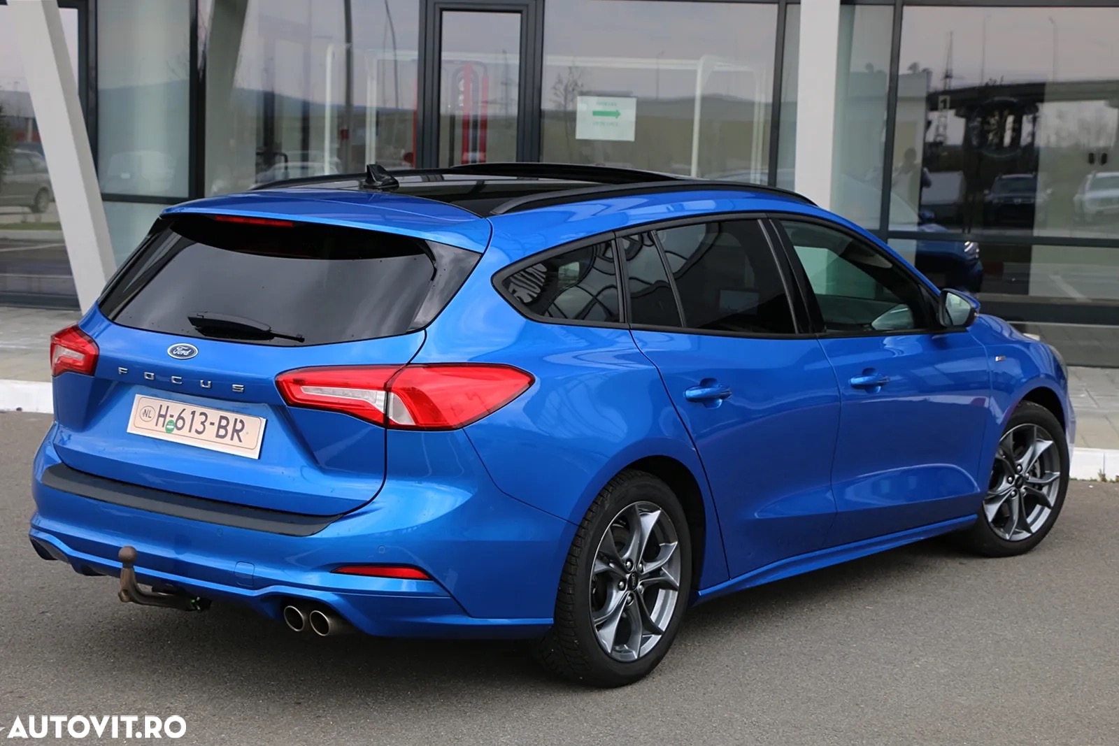 Ford Focus 1.0 EcoBoost Start-Stopp-System ST-LINE DESIGN - poza 5